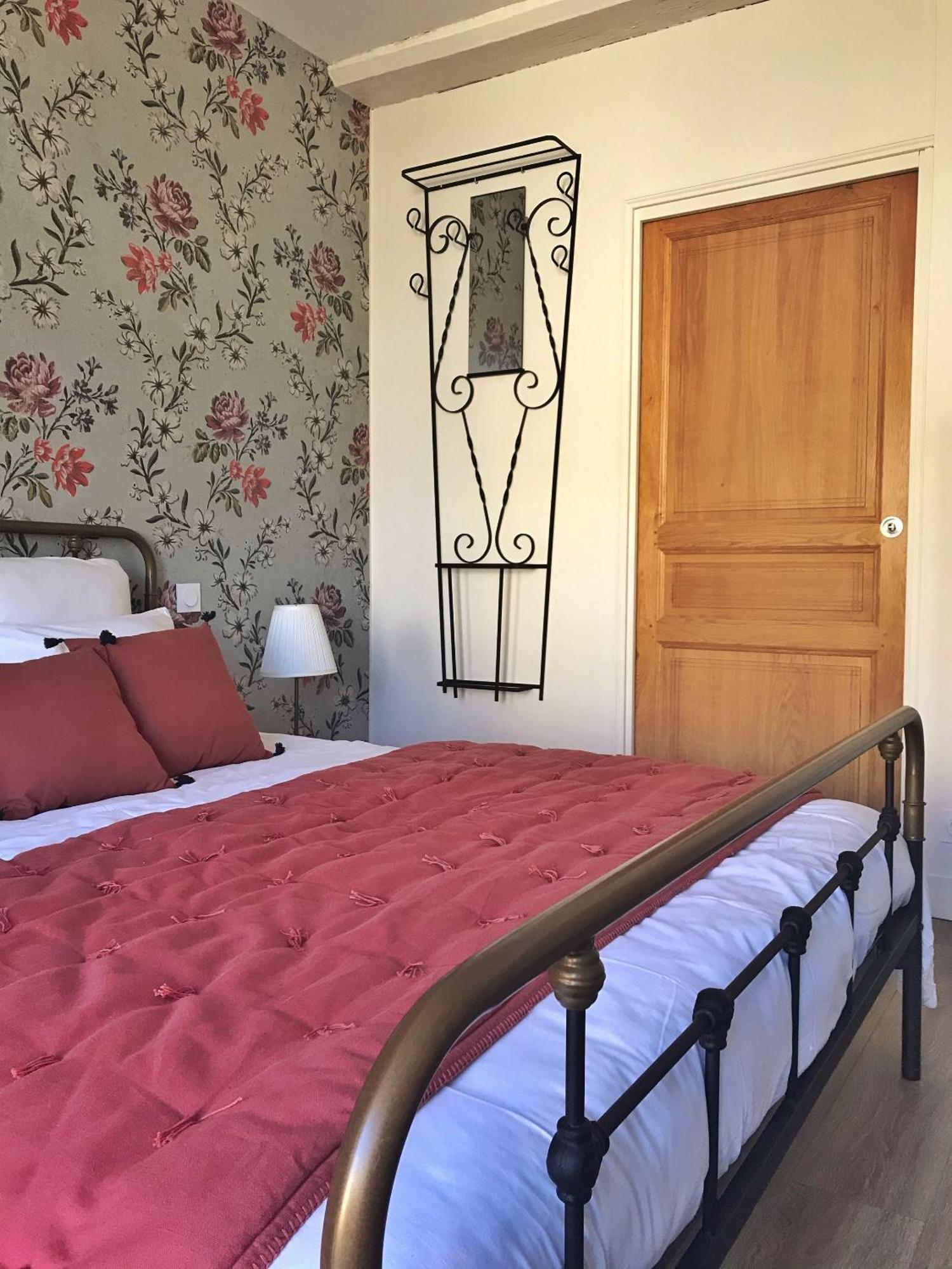 Le Domaine de l'Hostellerie Le Fresne-Camilly Extérieur photo